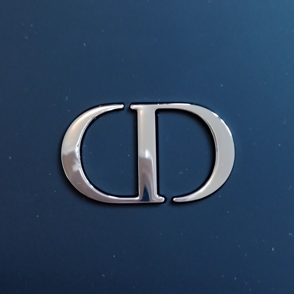 🆕 Christian Dior Compact Mirror for Travel Purse - Picture 2 of 12